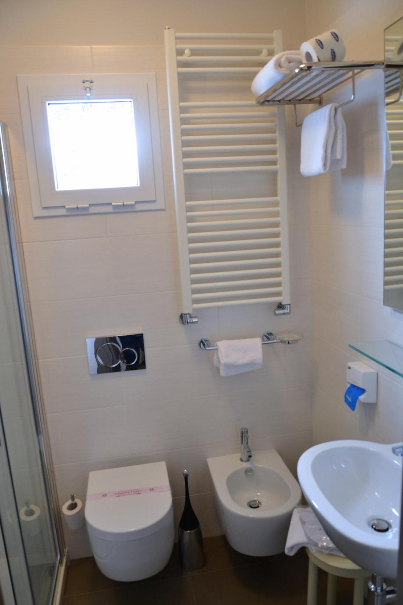 Hotel Tiffany Marina di Massa Room photo